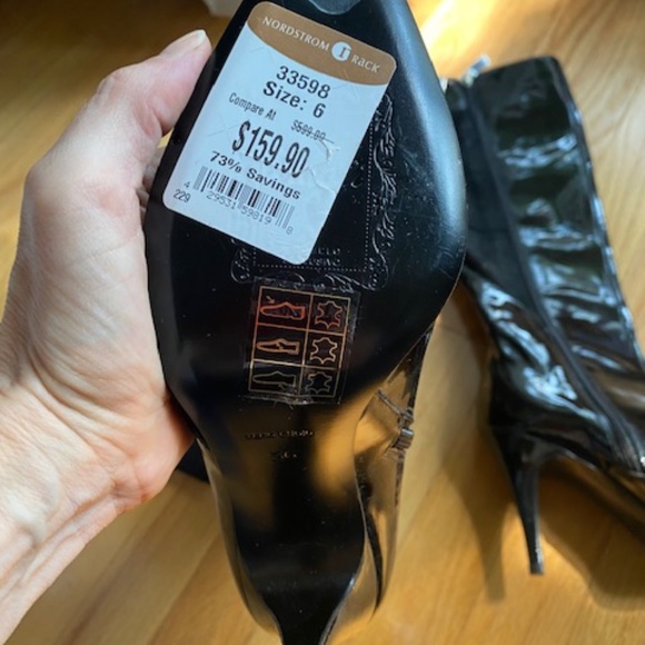 NWT Bruno Magli Patent Leather Boots Size 6 - Picture 5 of 12